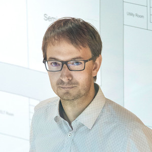 Thumb ticker sm upper body tiny